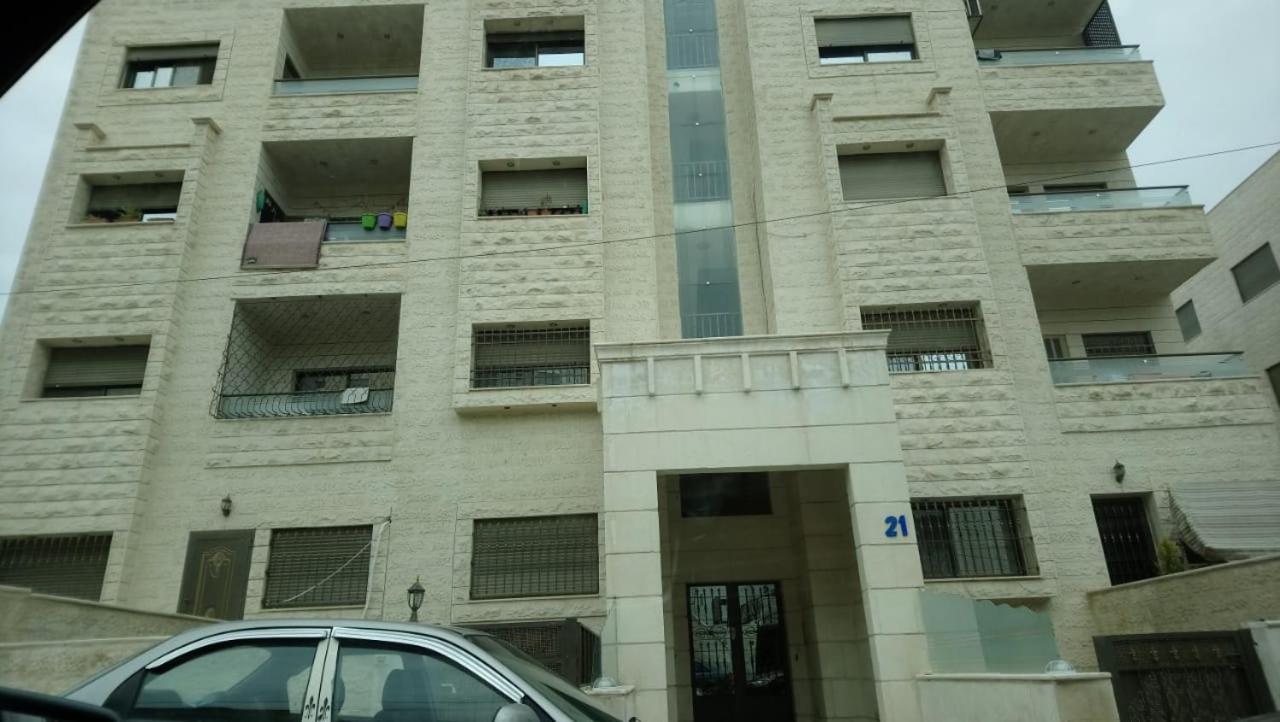 شقة مفروشة فرش فاخر ٣ غرف نوم في طبربور عمان Exterior foto